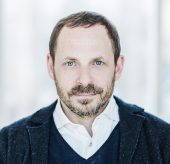 Аркадий Волож